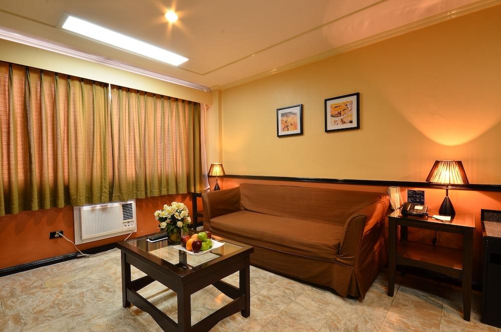 Fernandina 88 Suites Hotel Quezon City Kültér fotó