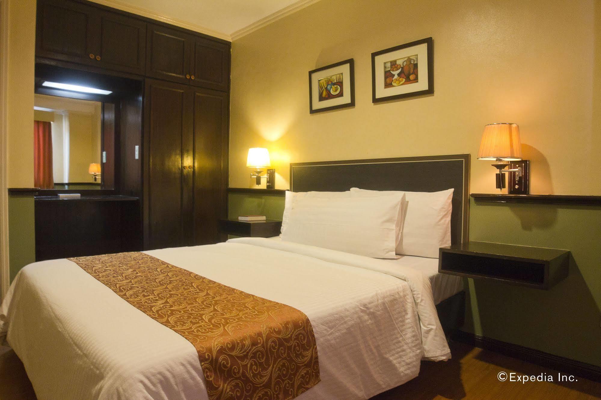 Fernandina 88 Suites Hotel Quezon City Kültér fotó